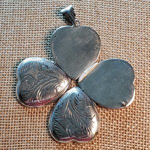 Vintage Marsala 925 Four Leaf Clover Locket